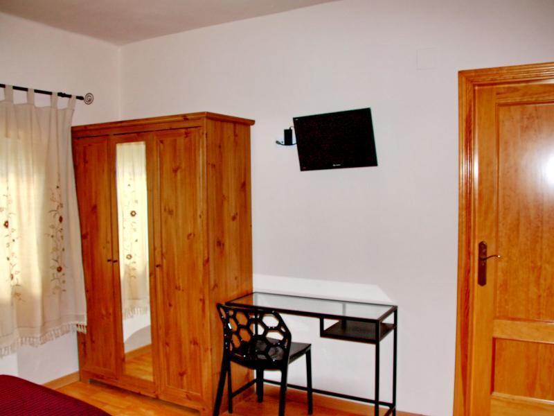 Hostal Rte. Elena Fuentes de Ebro Pokoj fotografie
